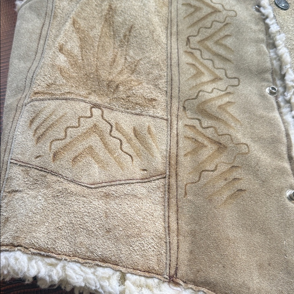 Source Unknown Beige Shearling Vest - image 3